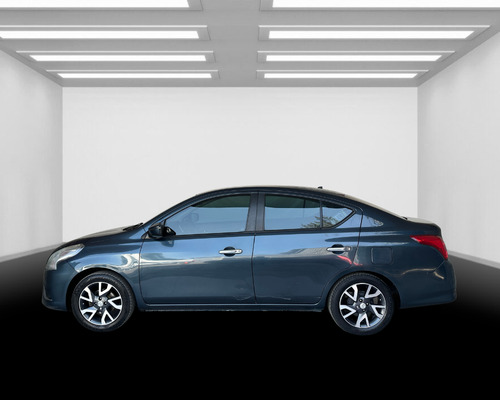 Nissan Versa 1.6 Exclusive L4 At