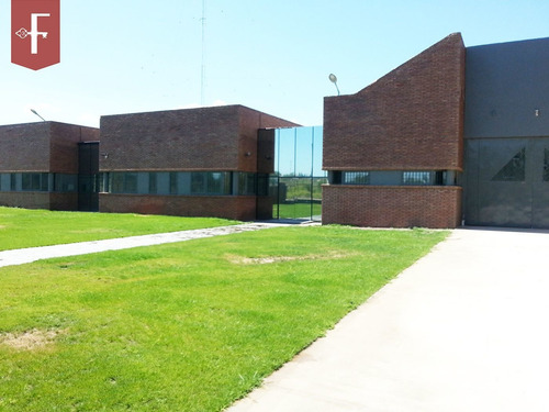 Imagen 3 de 8 de Galpon En Venta En San Luis