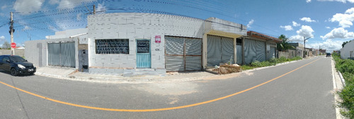 Casa Com 4 Quartos 2 Banheiros