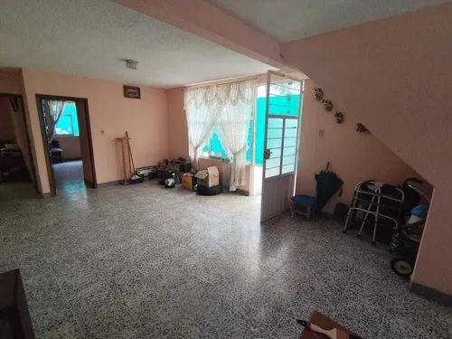 Casa En Venta, San Juan Bosco, 5 Recámaras.