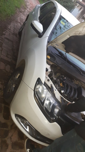 Renault Logan 2016 1.6 Privilége Plus 105cv
