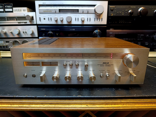 Precioso Sintoamplificador Akai Aa-1030 Japan Hbaudio Cedro