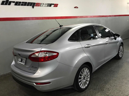 Ford Fiesta Kinetic Design 1.6 Titanium Powershift 120cv