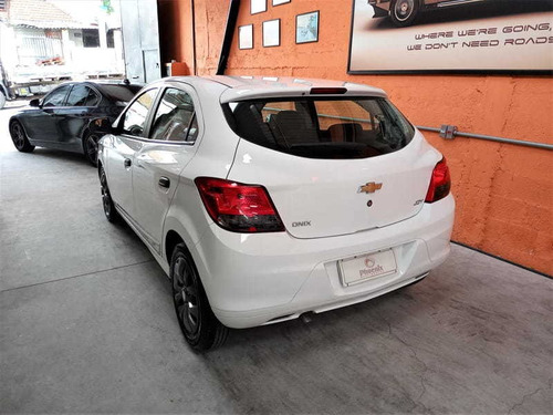 Chevrolet Onix 1.0 Joy 8v Flex 4p Manual