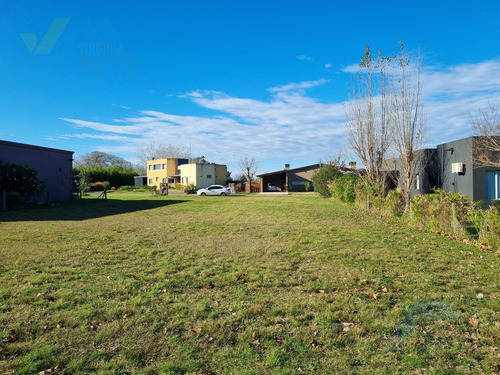 Lote En Venta En El Barrio Altos De Manzanares