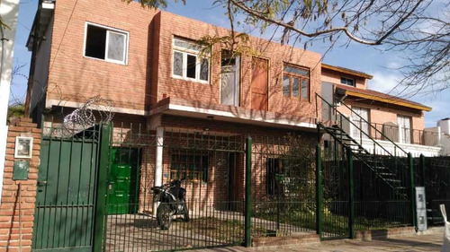 Imagen 1 de 14 de Casa En Venta En Ituzaingo Sur