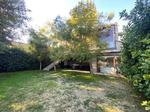 Moderna Casa En Condominio Alto Nogales. Machalí.
