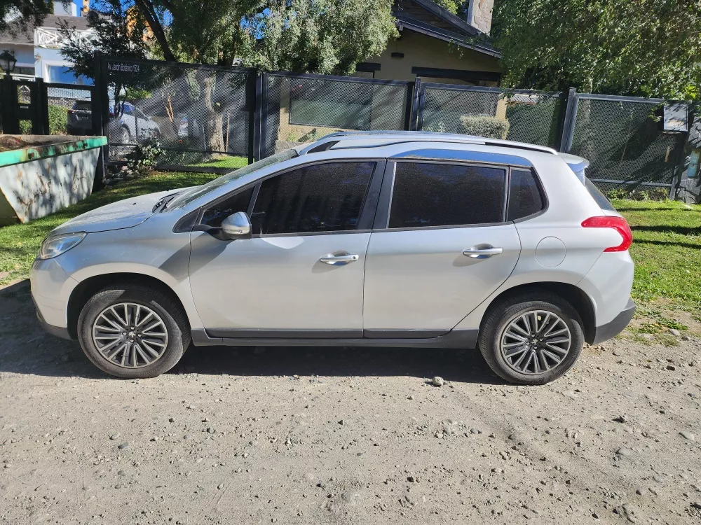 Peugeot 2008 1.6 Active