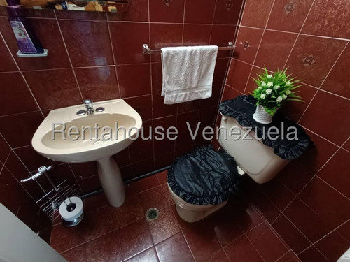 Casa En Venta Urb Lourdes Maracay 25-13114 Apd