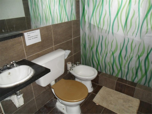 Imagen 5 de 9 de Depto Con Amplio Patio En Calle 82 E/ 1 Bis Y 18 (cod. 889)