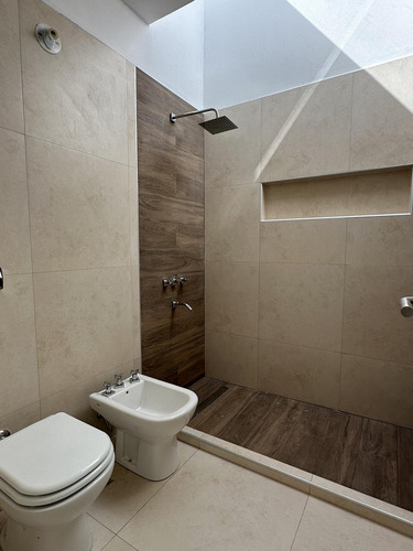 Se Vende - Duplex En Zona Sur - A Estrenar - 3 Dormitorios - Barrio Cerrado