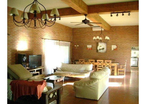 Imagen 6 de 21 de Excelente Casa En Venta En Segundas Colinas Barrio Privado,