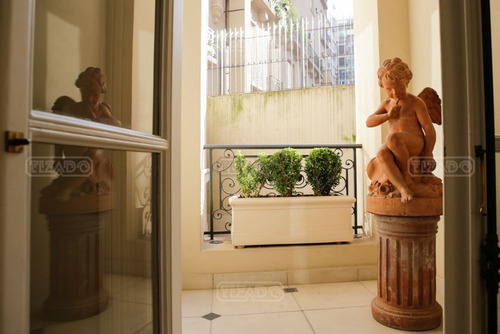 Imagen 6 de 30 de Piso En Venta En Palacio Estrugamou - Esmeralda 1300, Plaza San Martín, Capital Federal