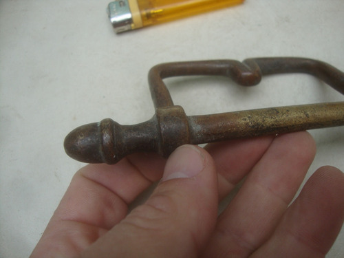 Antiguo Adorno De Bronce 16,2 X 6,5 X 1,7 Espesor - 230 Grs. (Usado)