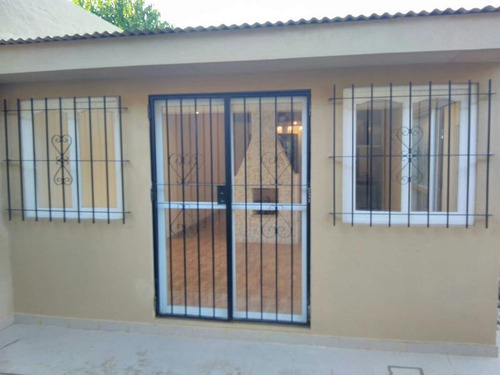 Imagen 5 de 19 de Casa - Adrogue
