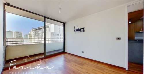 Departamento En Venta De 1d Y 1b, Santiago Centro