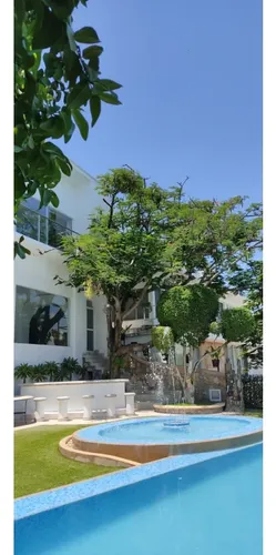 Residencia En Venta A Orilla Del Lago Yutti