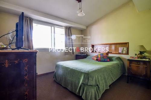 Hermosa Casa En Venta En Castelar Norte