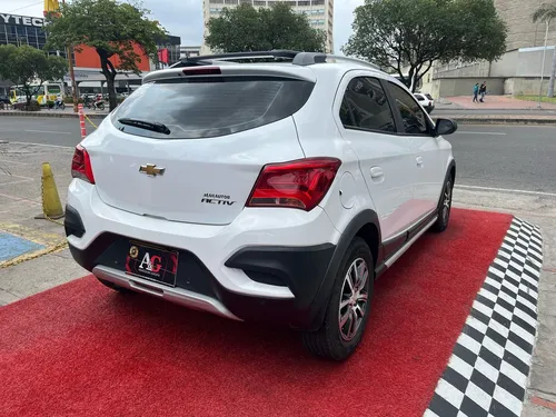 Chevrolet Onix Activ 1.4 Mt