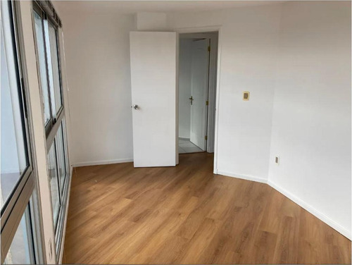 Imagen 6 de 12 de Venta Apartamento Dos Dormitorios Cochera Tres Cruces Montevideo