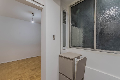 2 Ambientes. Apto Credito. Reciclado A Nuevo. Recoleta. Rodriguez Peña Y Av Libertador.