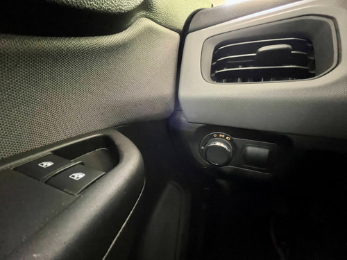 Imagen 16 de 19 de Chevrolet Prisma 1.4 Joy Ls 2020
