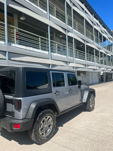 Imagen 2 de 8 de Jeep