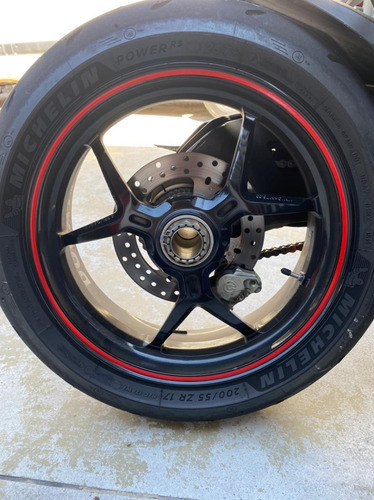 Imagem 9 de 12 de Ducati 1299 Panigale