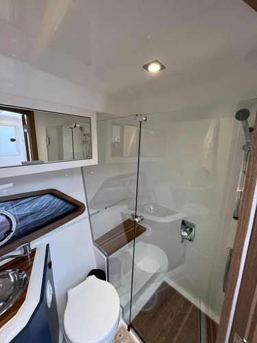 Lancha Focker 388 Gt + 2x Mercruiser 300hp Dts Ano 2023 70hr