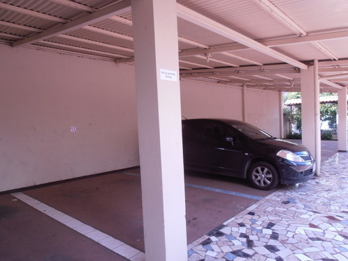 Apartamento En Residencial María Auxiliadora Heredia