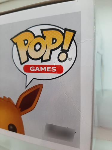 Funko Pop! Games Pokemon Eevee Flocked 577 Detalles (Usado)