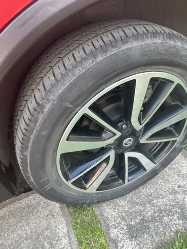 Nissan X-Trail 2.0 Exclusiv 2 Row Hybrid