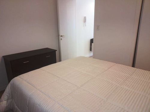 Imagen 24 de 27 de Departamento En Venta 2 Ambientes - Zona Vieja Terminal, Mar Del Plata - A La Calle Y Reciclado