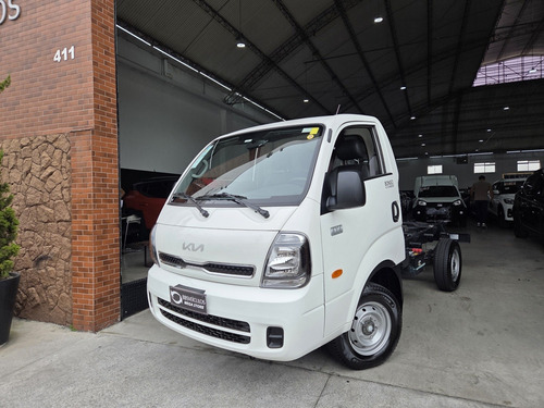 Kia Bongo 2.5 TD DIESEL STD CS 4x4 MANUAL
