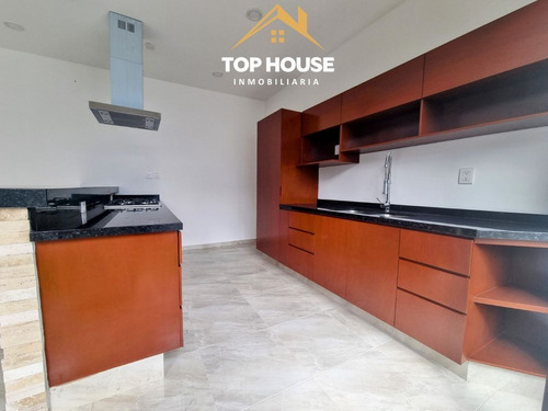 Imagen 6 de 18 de Amplia Casa Con Vista A La Laguna | 3 Habitaciones+ Family R