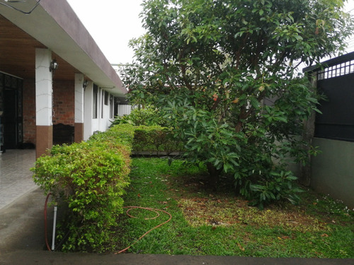 Imagen 4 de 11 de Vendo Casa Lote 813m2 Con Apartamento En San Antonio Desamparados