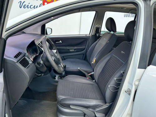 Volkswagen Crossfox Crossfox 1.6 MI FLEX 8V 4P MANUAL