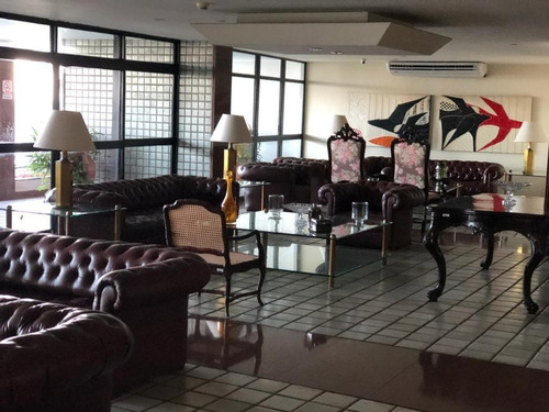 Apartamento, Finamente Decorado - Ondina - 115