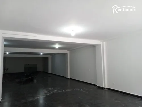 Local En Arriendo En San Joaquín. Cod A11359