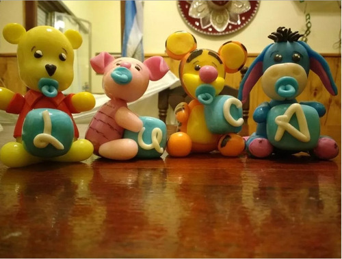 4 Personajes Winnie Pooh Con Cubos