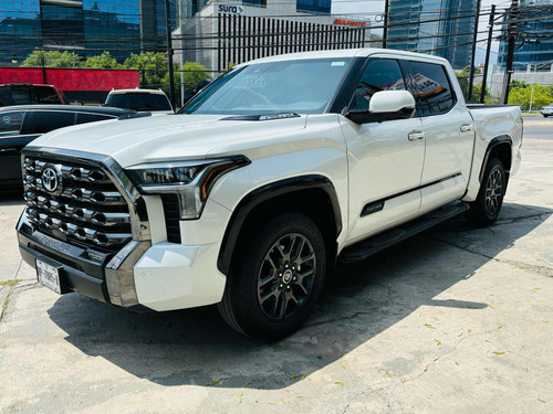 Toyota Tundra 5.7 Limited 4x4 At