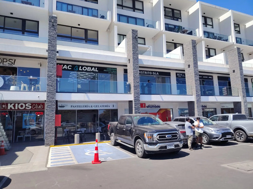 Excelente Local En Moderna Placa Comercial