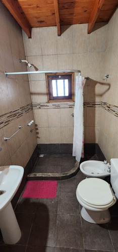Duplex Al Frente, Con Espacio Guardacoche. Gas Natural.