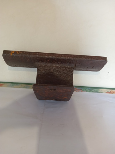 Bigorna Antiga Trilho De Trem 28 Cm (Usado)