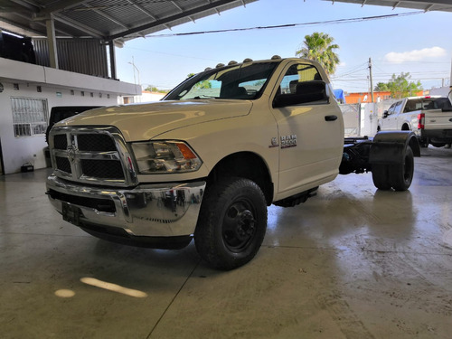  2014 Dodge Ram 3500 Hd 4x2 Diesel Chasis