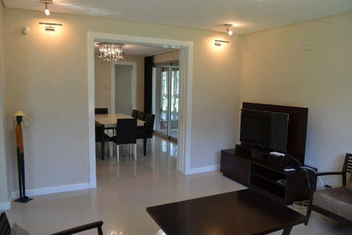 Imagen 3 de 15 de Casa En Venta - 6 Ambientes - La Herradura