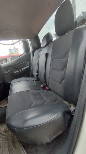 Mitsubishi L200 4cil Diesel 4x4 Estandar 2018 Por Partes
