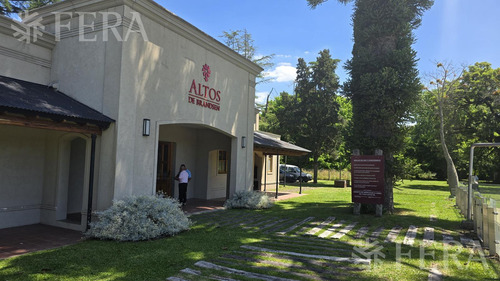 Venta De Terreno De 1163 M2 En Altos De Brandsen Los Cipreses