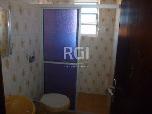 Casa Em Centro Com 1 Dormitório - Vi3320