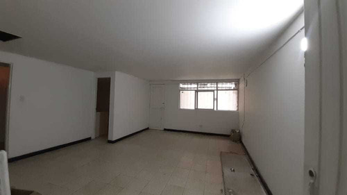 Imagen 5 de 17 de Apartamento En Arriendo En Cali Urbanización La Flora